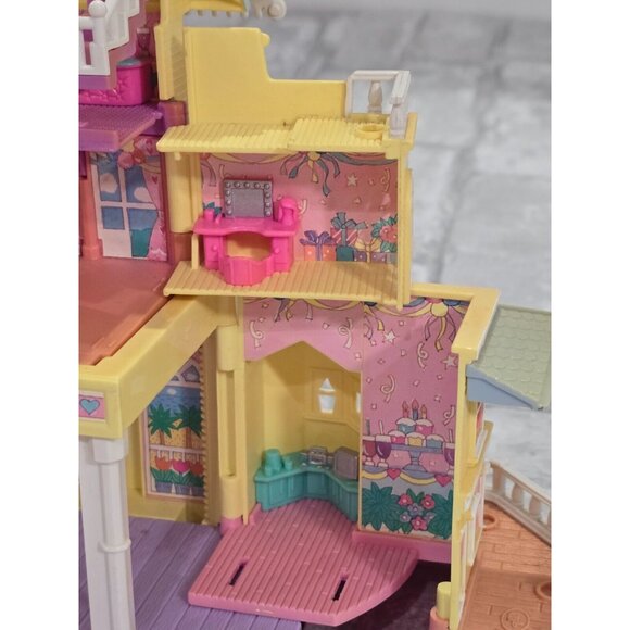 Vintage Polly Pocket Pop-Up Clubhouse Mansion Bluebird 1995 House Only‎ VIDEO - Picture 6 of 16